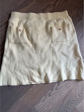 Freshman Yellow Knit Girls'‎ Skirt with Front Pockets